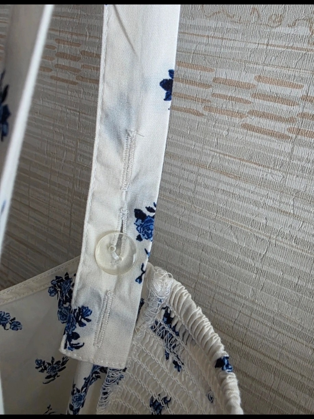 Ava & Viv White Midi Dress with Blue Floral Print Size 1X - Picture 4 of 8